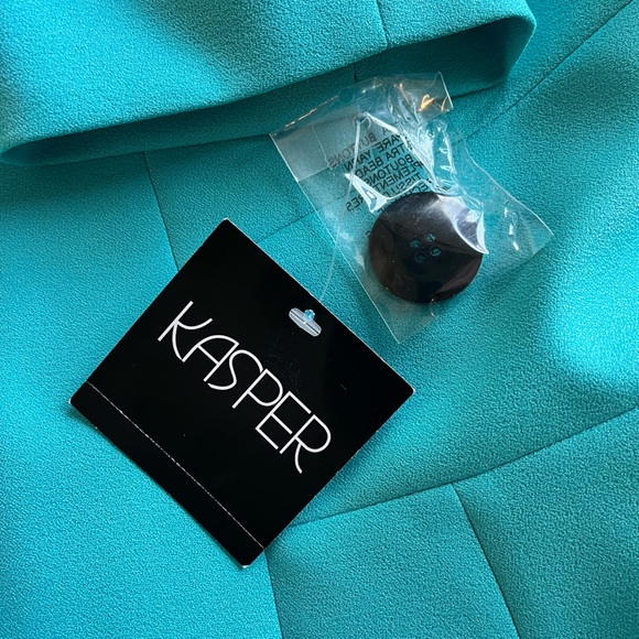 NWT Kasper blue jacket/blazer. - Picture 4 of 7